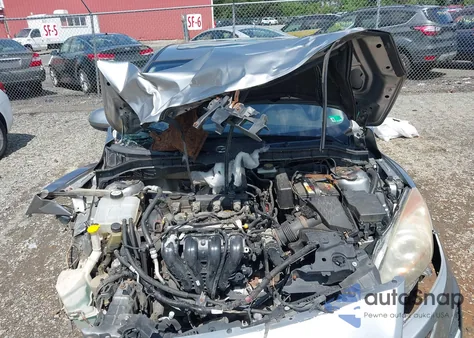 2011 Mazda Mazda3 S Sport из США, поврежденный, VIN JM1BL1K56B1408188